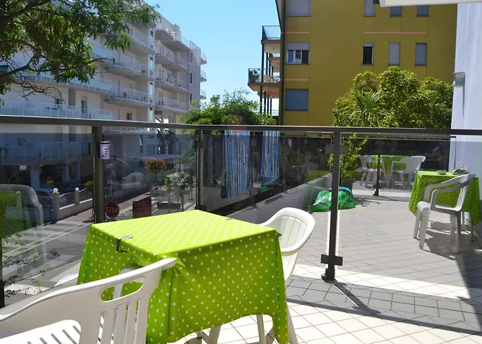 فندق My Fair ليدو دي يسولو